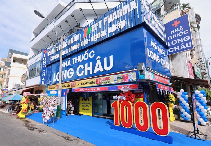 FPT Long Châu vượt kế hoạch mở rộng chuỗi năm 2022 với mốc 1.000 nhà thuốc - 1