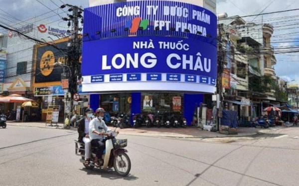 22022long-chau-cover-11635774374-16649594493222146118079-0-71-630-1079-crop-1664959466560841455645.jpg