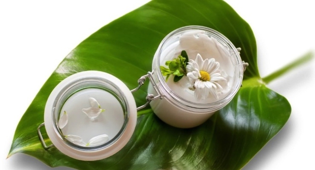 Nhược điểm của mỹ phẩm tự nhiên - Ảnh 2. Nhược điểm của mỹ phẩm tự nhiên - Ảnh 2.